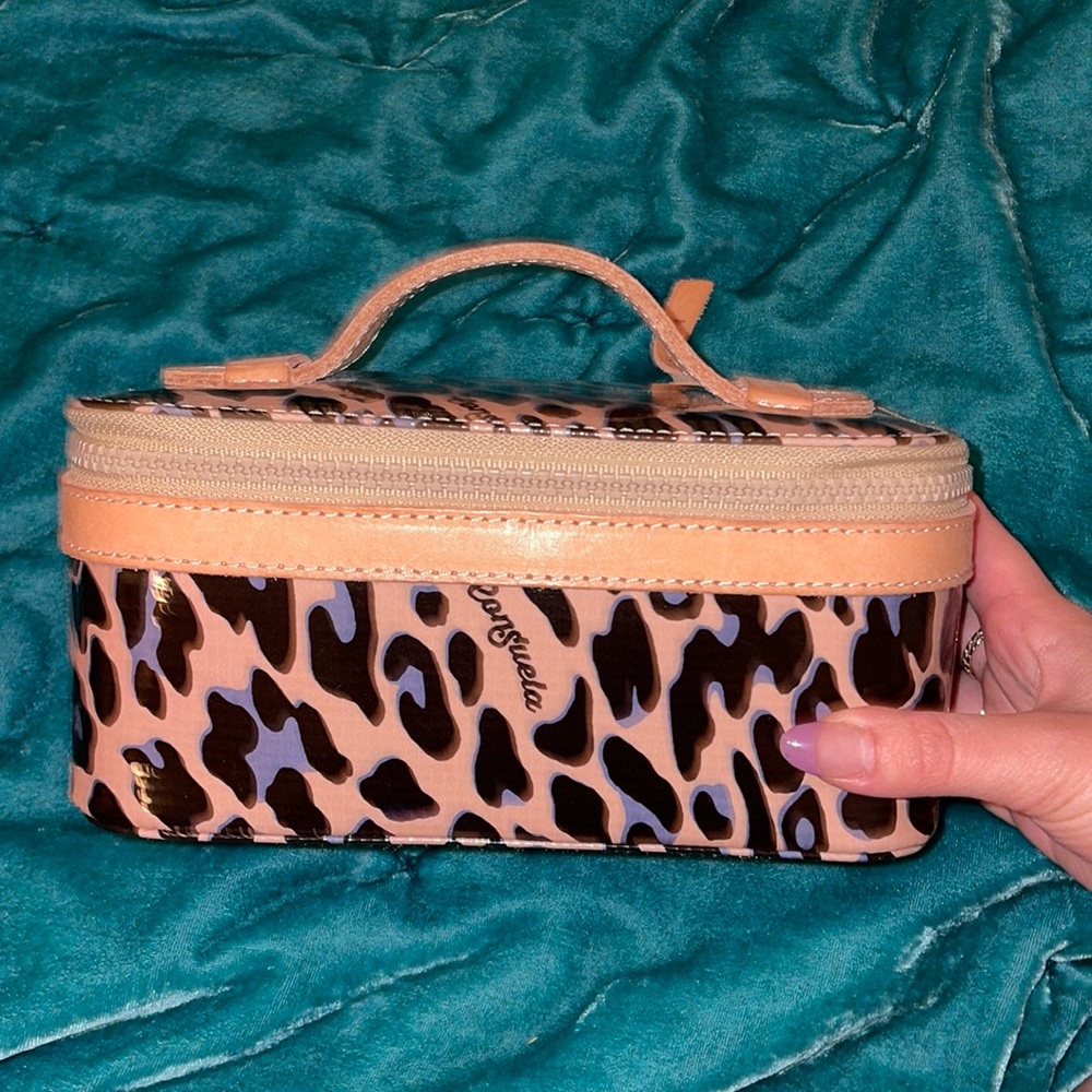 Consuela cosmetic bag